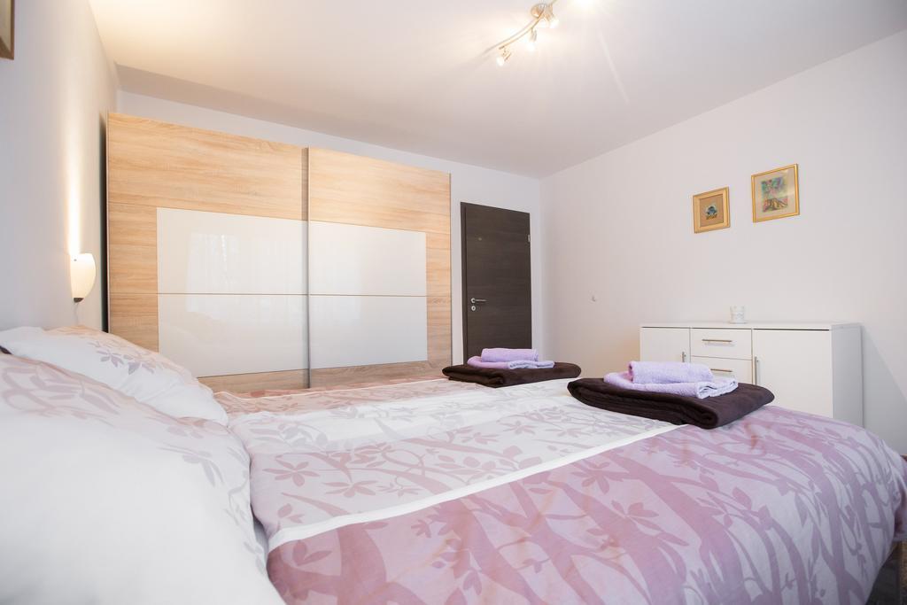 Apartment Max Zagreb Exteriör bild